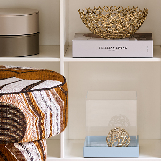 Ixora Deco Ball �8,5 cm Brass, Matt Gold Patina