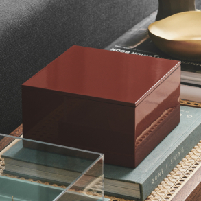  LUX Lacquer Box 19*19*10,5 cm