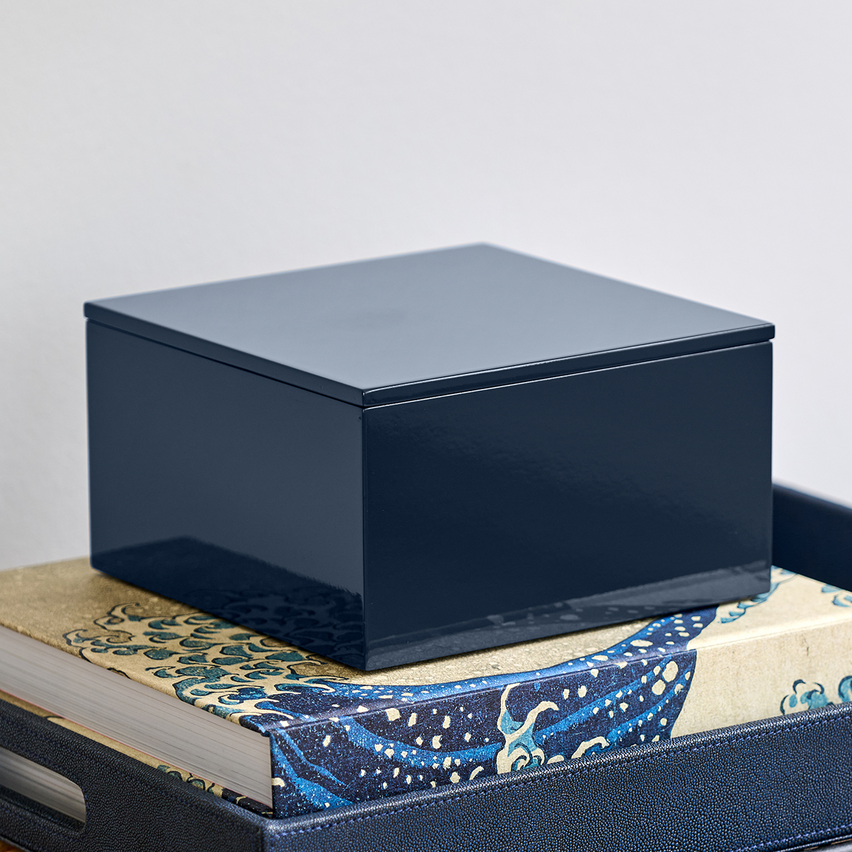 LUX Lak�ske 19*19*10,5 cm