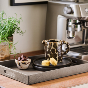 STING Tray 45*35*5 w/handle